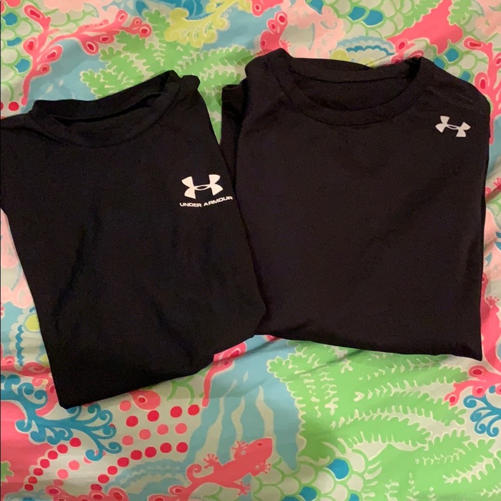 Lot of two Under armour boys shirts